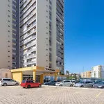 Modern Apartment *